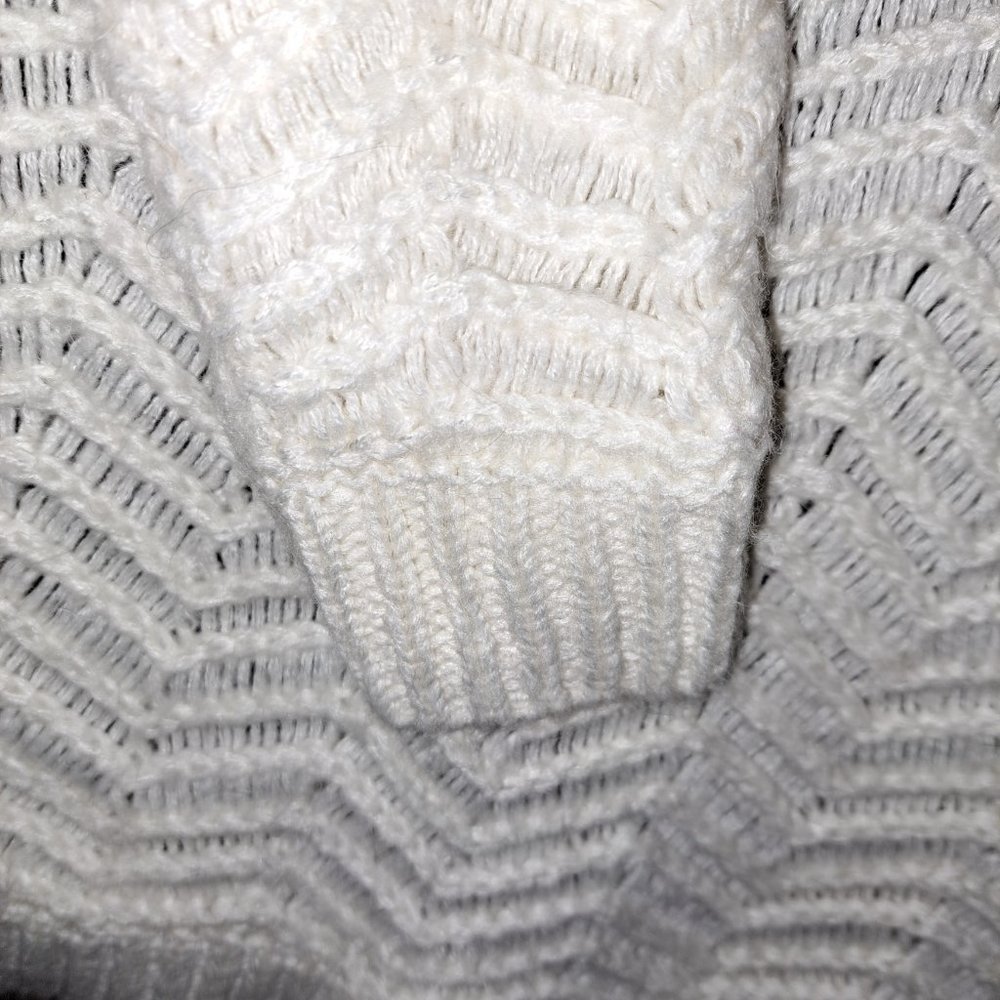Massimo White Open Sweater With Pockets size Medium - Picture 5 of 7